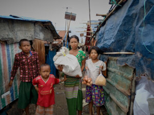 Aide apportée par World Vision au Myanmar