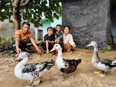 familles participant aux groupes d'épargne avec world vision